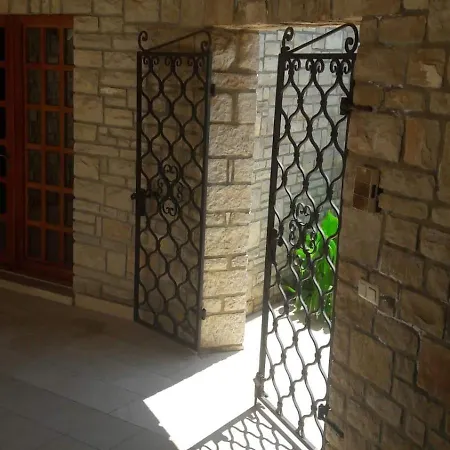 Double Puntinak 12255a Gæstehus